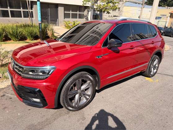 VOLKSWAGEN TIGUAN 2.0 350 TSI GASOLINA ALLSPACE R-LINE 4MOTION DSG VOLKSWAGEN TIGUAN 2.0 350 TSI GASOLINA ALLSPACE R-LINE 4MOTION DSG